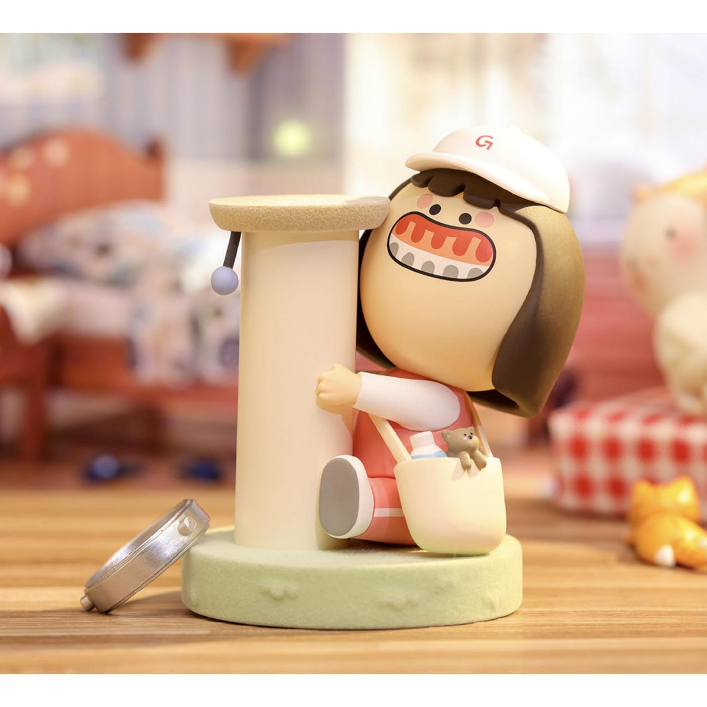 Gummy: The Hug Series