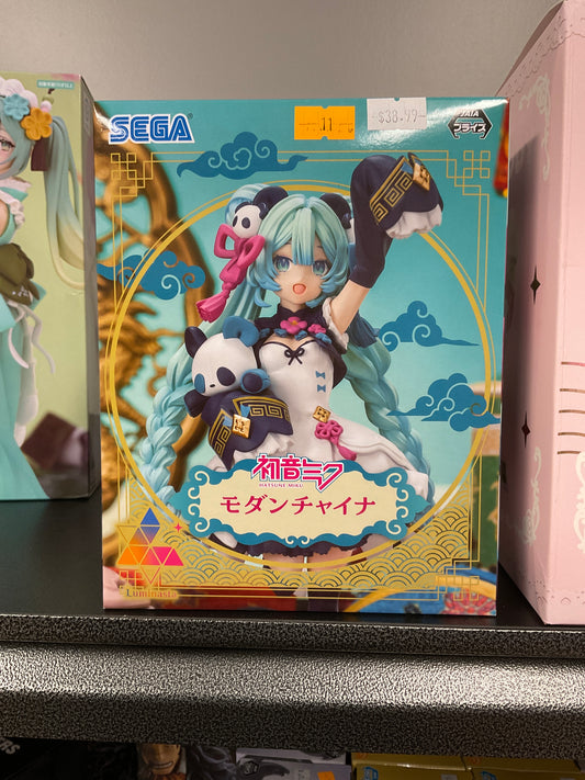 Luminasta Hatsune Miku with panda