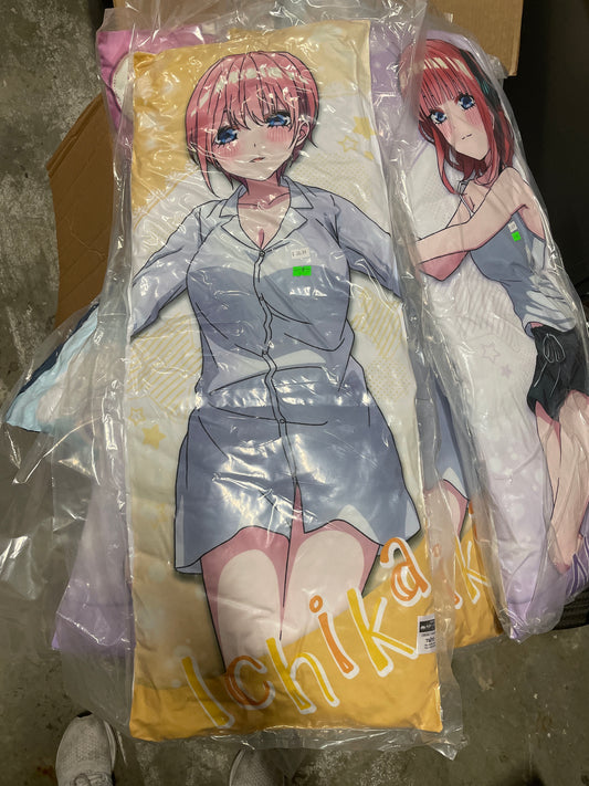 Quintessential Quintuplets - Ichika Body pillow