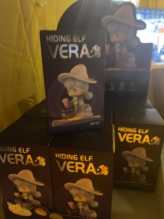 Hiding Elf Vera