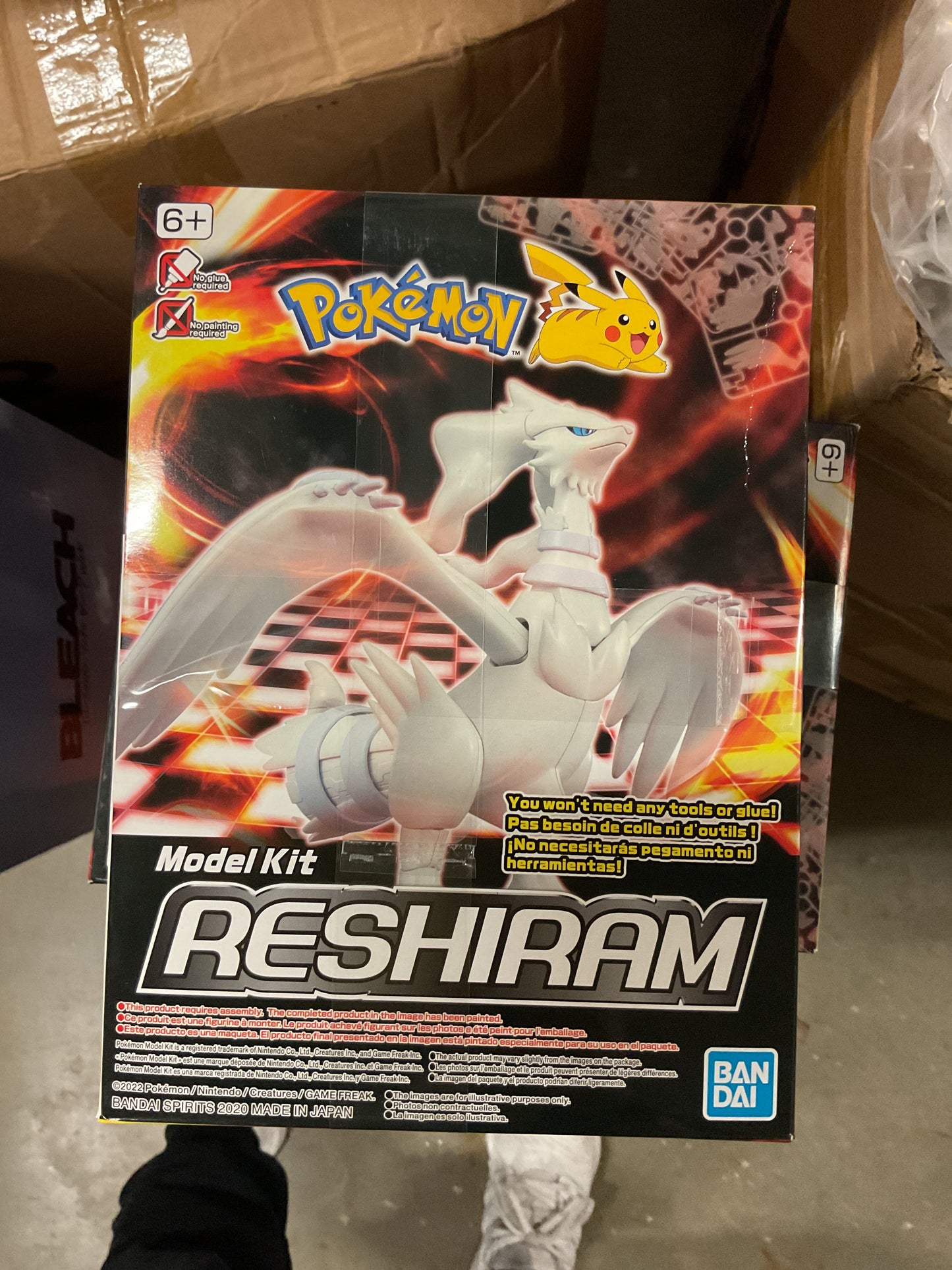 Pokémon Model Kit Reshiram