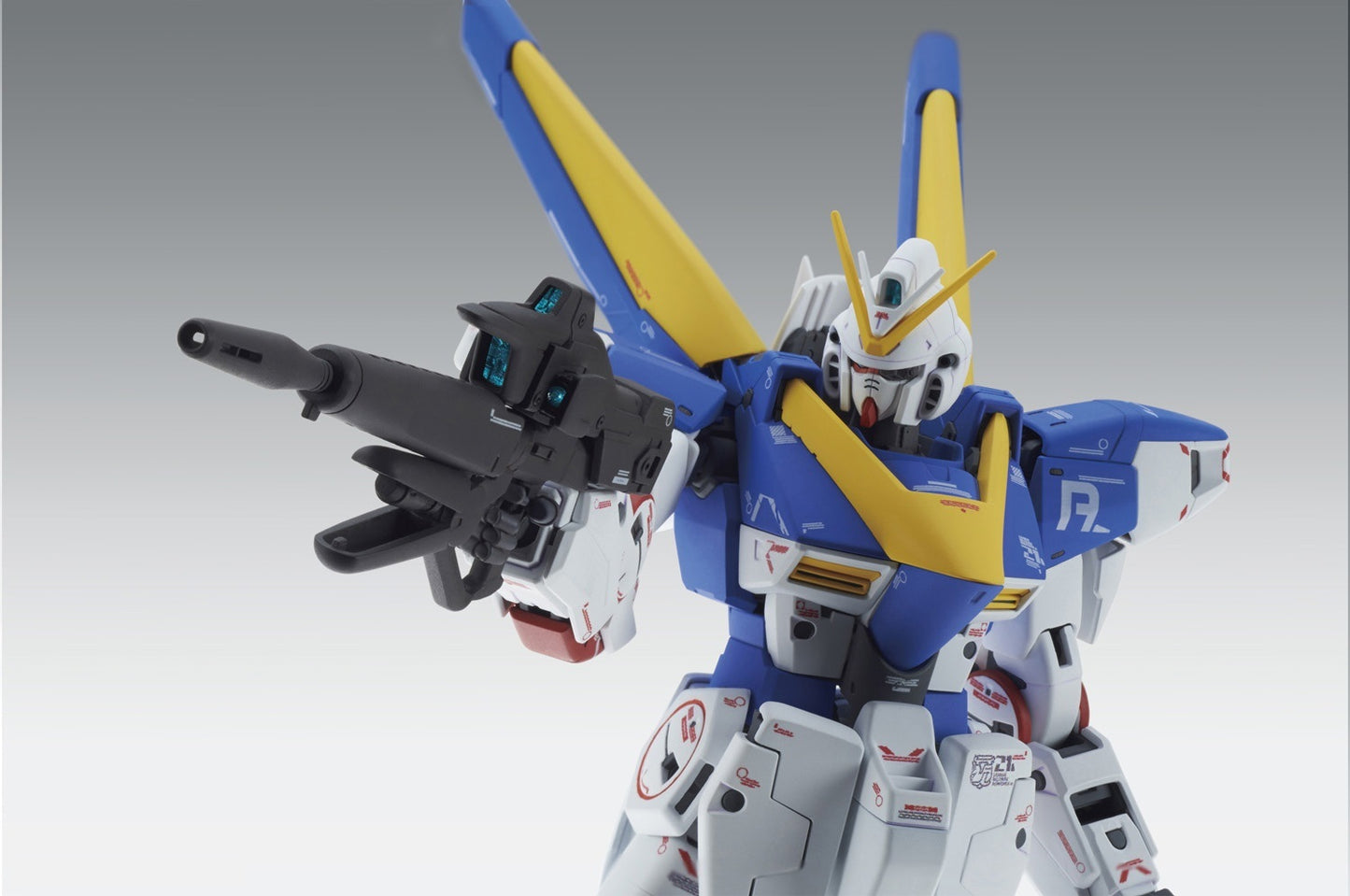 Bandai MG 1/100 V2 Gundam (Ver. Ka) "Victory Gundam"